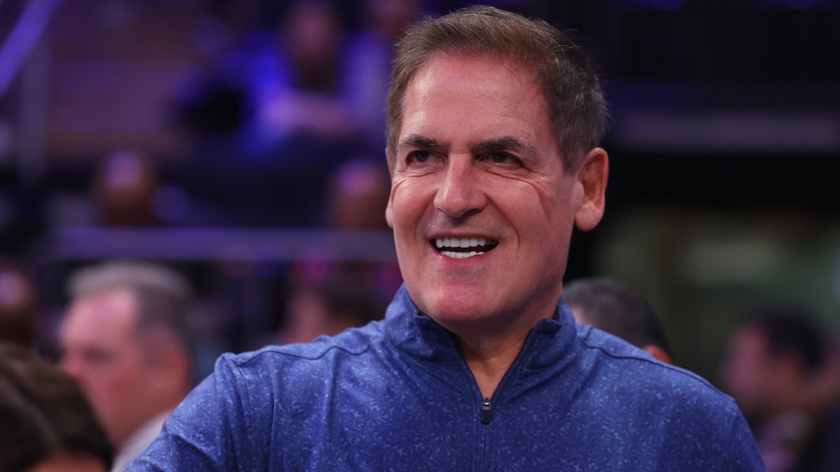 Mark Cuban says he only felt successful for the first time at age 28: My dad 'broke down in tears and started sobbing' – NBC Connecticut - Vimarsana News