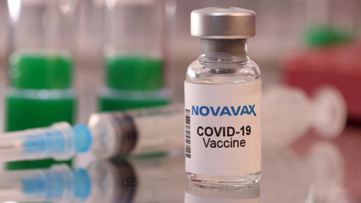 Novavax updated Covid vaccine wins FDA, CDC backing, paving way to reach Americans within days - Vimarsana News