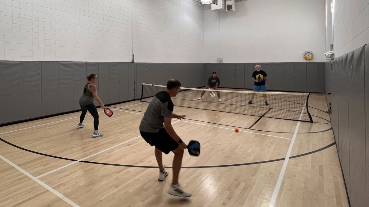 This company pays employees to play pickleball: 'Work should be fun' – NBC Connecticut - Vimarsana News