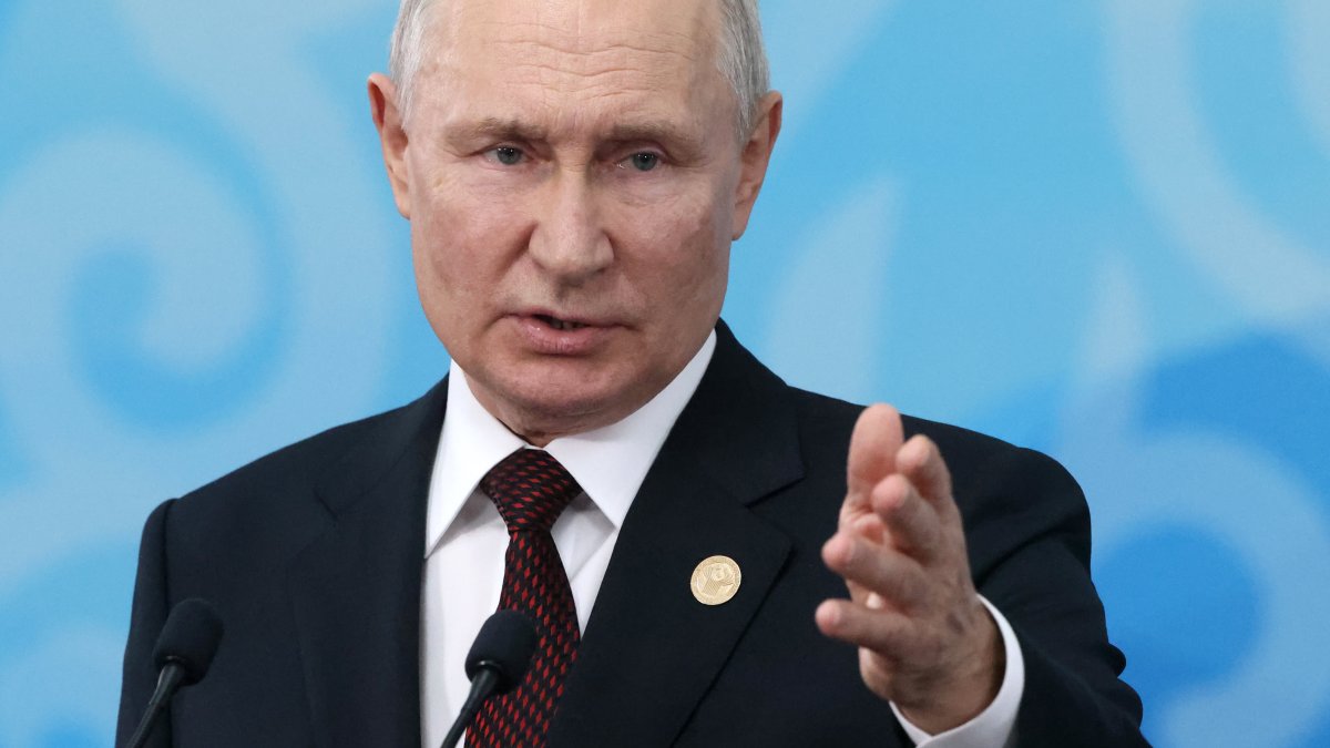 Ukraine war live updates: Putin claims Ukraine's seeing 'huge losses' in troubled counteroffensive; Kyiv says it 'cannot be conquered' – NBC Connecticut - Vimarsana News