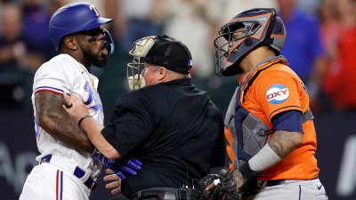 Mets' Díaz latest on list of freak celebration injuries - The San Diego  Union-Tribune