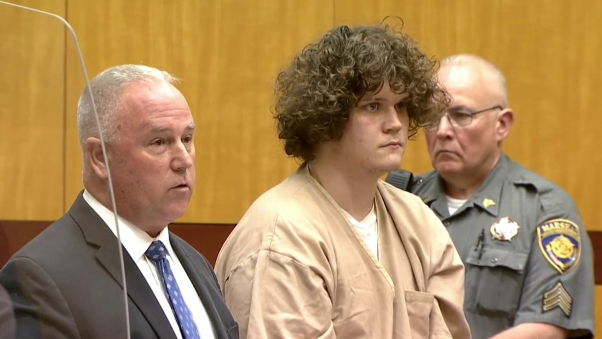 Emotional court hearing for teen accused of stabbing father to death in ...