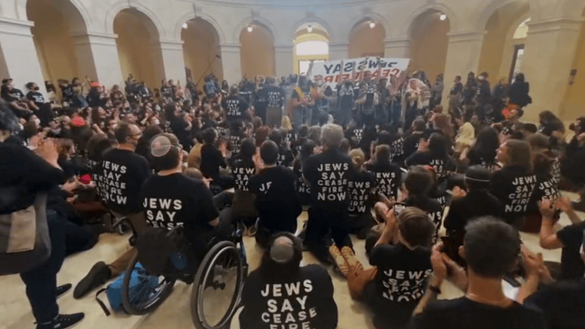 Hundreds arrested in Cannon House Office Building after Israel-Hamas protest – NBC Connecticut - Vimarsana News