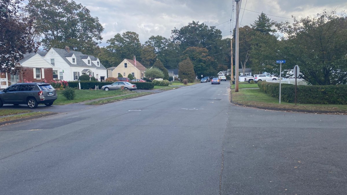 Police issue warning about dozens of car burglaries in North Haven - Vimarsana News