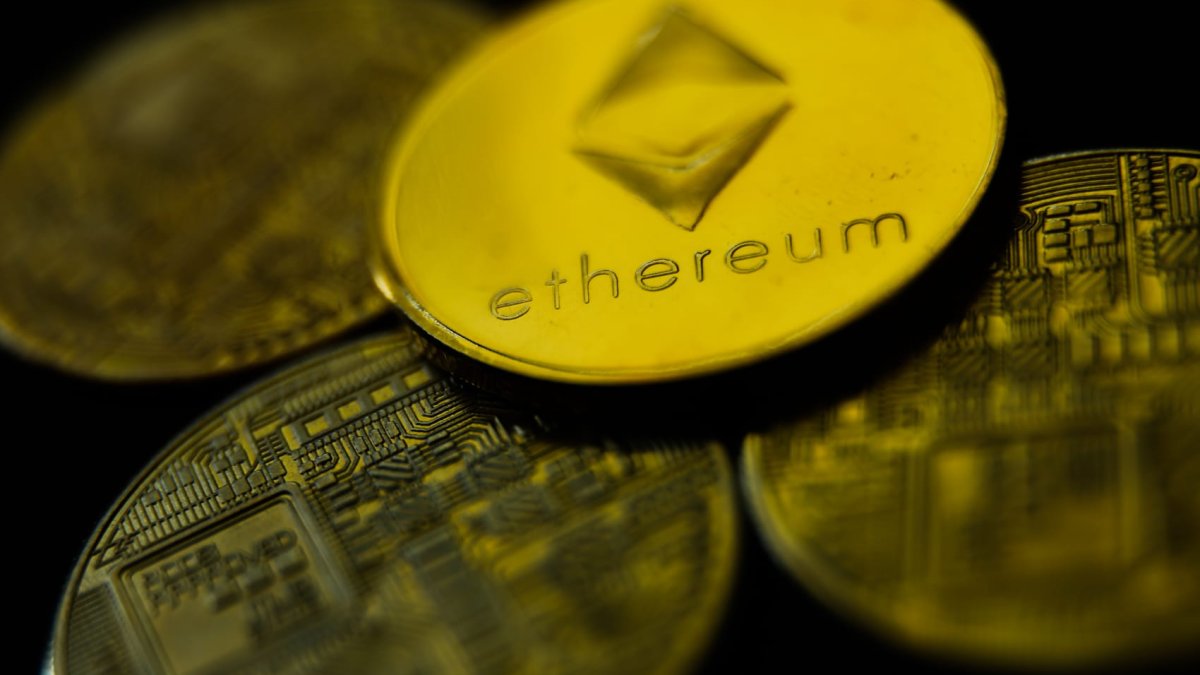 Bitcoin tops $37,000 for the first time since May 2022 as optimism about a forthcoming ETF builds - Vimarsana News