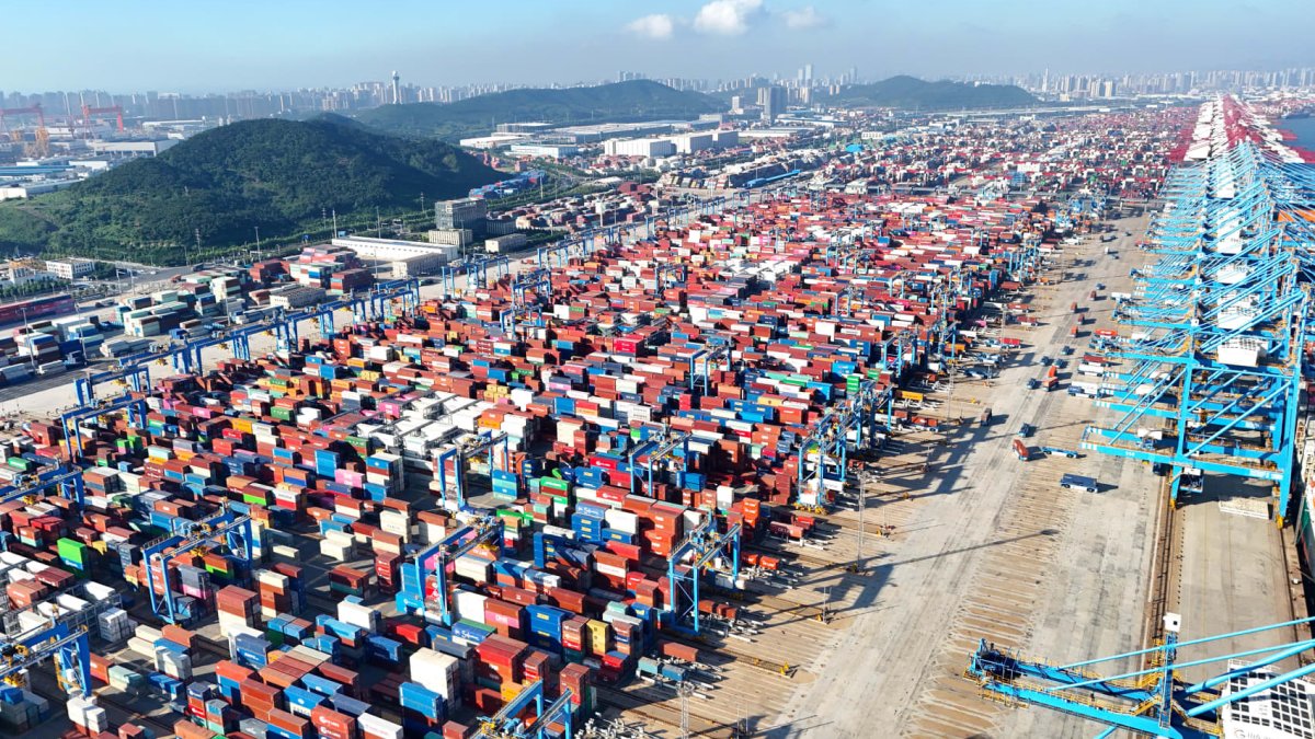 The global freight recession will continue in 2024: CNBC Supply Chain Survey - Vimarsana News