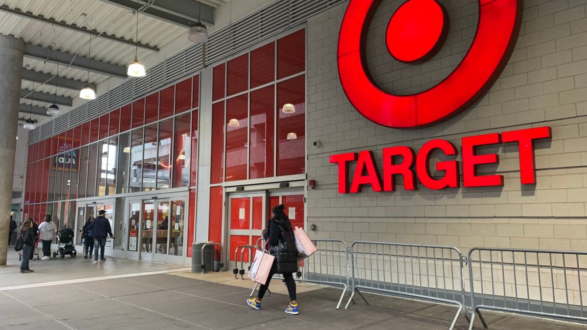 Target blamed theft and violence for 9 store closures. Crime is higher at locations it kept open nearby - Vimarsana News