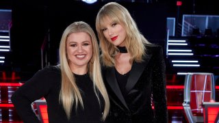 Kelly Clarkson and Taylor Swift