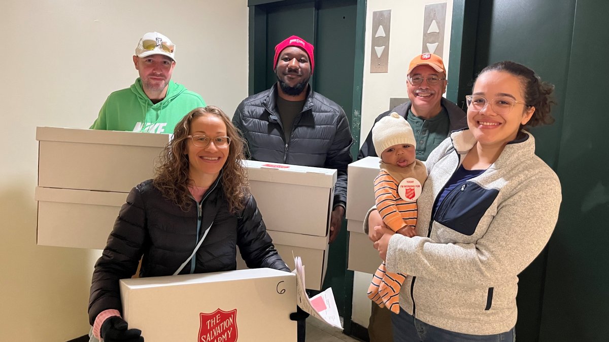 The Salvation Army delivers 950 Thanksgiving meals to seniors in Greater Hartford area – NBC Connecticut