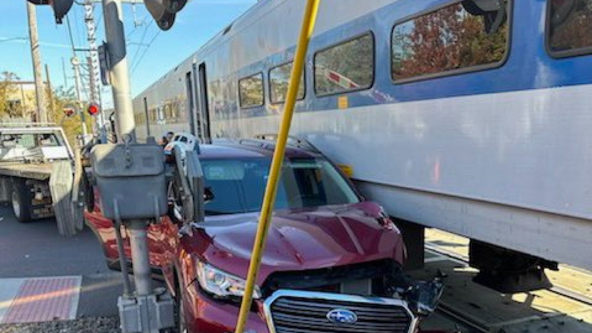 Car struck by train in Norwalk NBC Connecticut