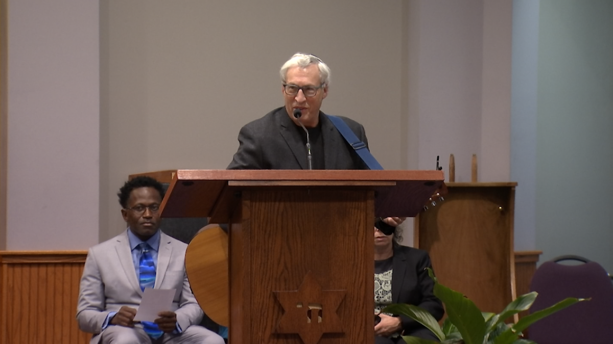 Religious leaders and congregants emphasize unity at Thanksgiving interfaith service - Vimarsana News
