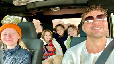 Ryan Phillippe beams in rare holiday photo with his and Alexis Knapp's 12-year-old daughter