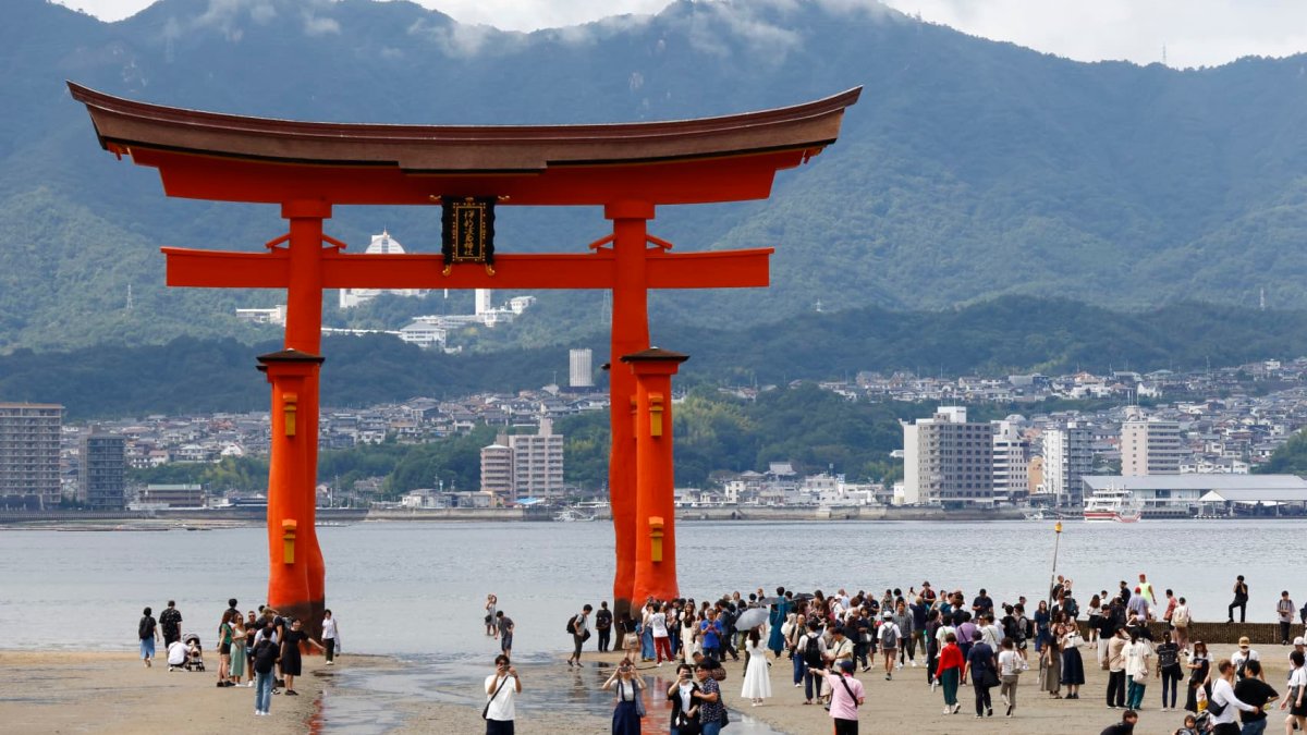 Asia markets mixed as Japan Tankan survey beats expectations; investors await Fed rate decision - Vimarsana News