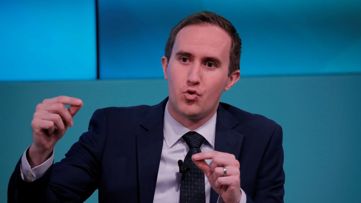 'The Psychology of Money' author Morgan Housel gives advice to investors afraid of market downturns – NBC Connecticut - Vimarsana News