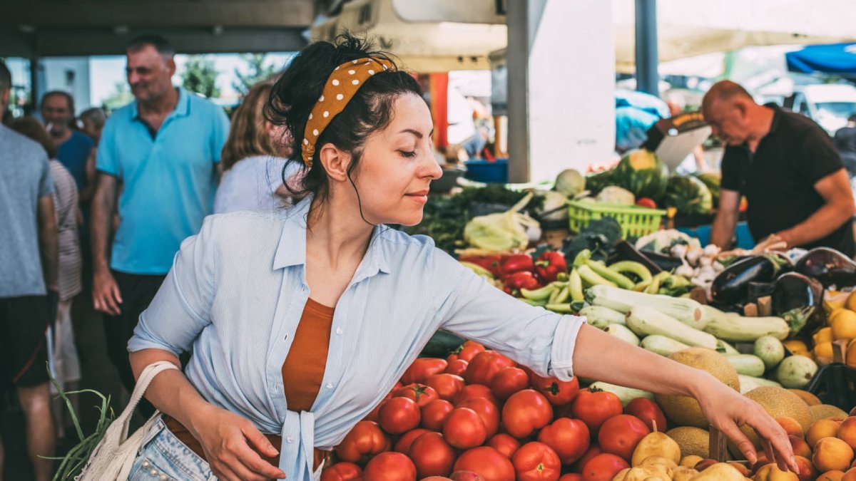 Six-figure earners share how much they spend on food in a month—'it's probably not a great habit' – NBC Connecticut - Vimarsana News