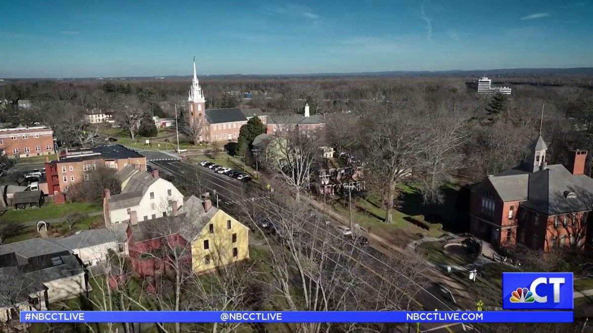 CT LIVE! Holiday Décor in Old Wethersfield NBC Connecticut