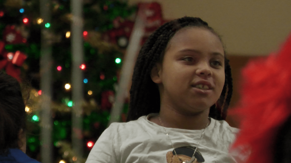Holiday celebration builds up community amongst children of incarcerated parents - Vimarsana News