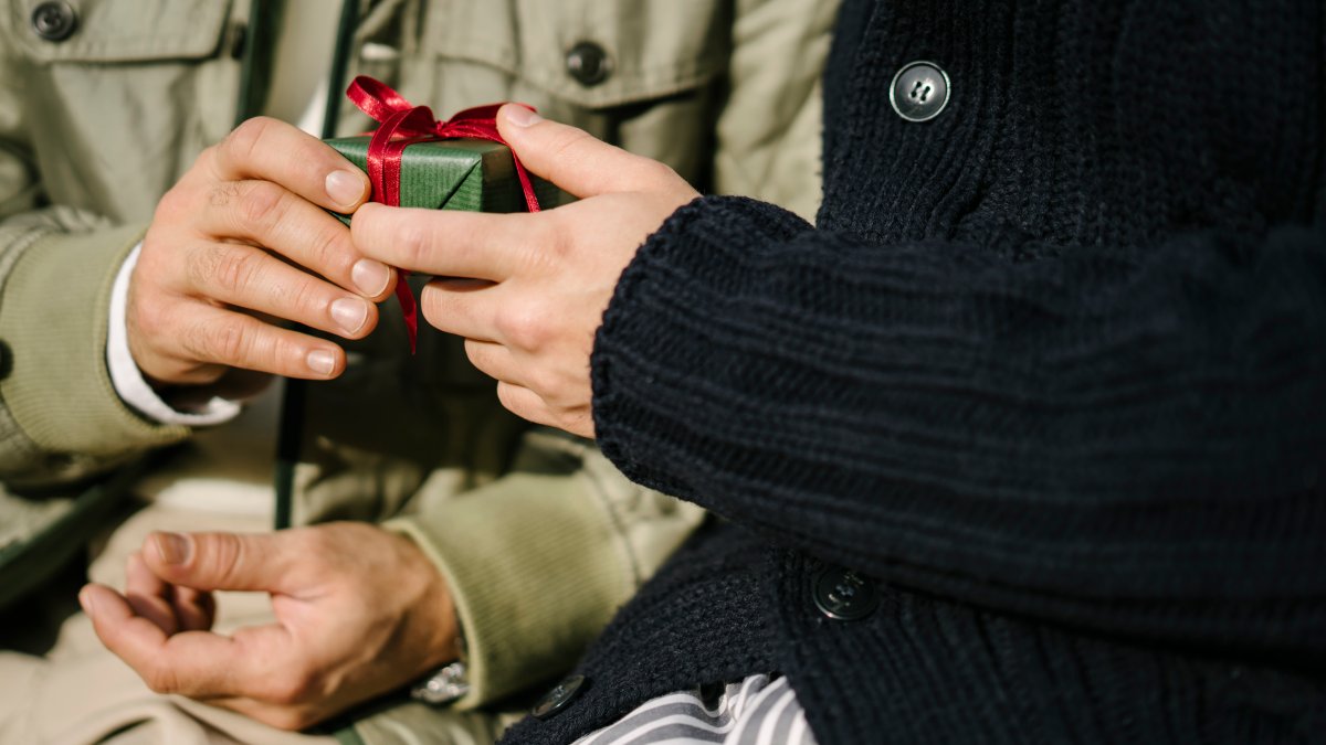 17 really last-minute gifts for him – NBC Connecticut - Vimarsana News