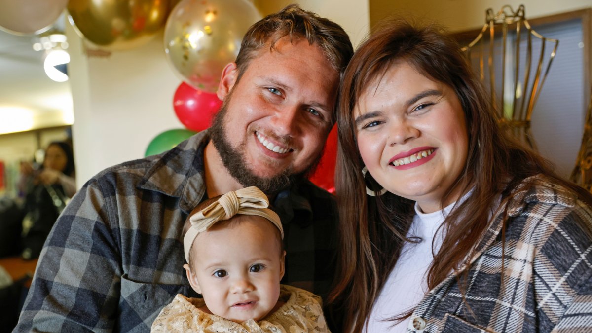 Parents of children sickened by tainted fruit pouches share fears – NBC Connecticut - Vimarsana News