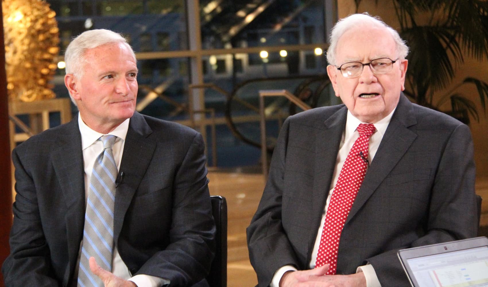 Haslam family sells Berkshire Hathaway remaining 20% share of Pilot Travel Centers - Vimarsana News