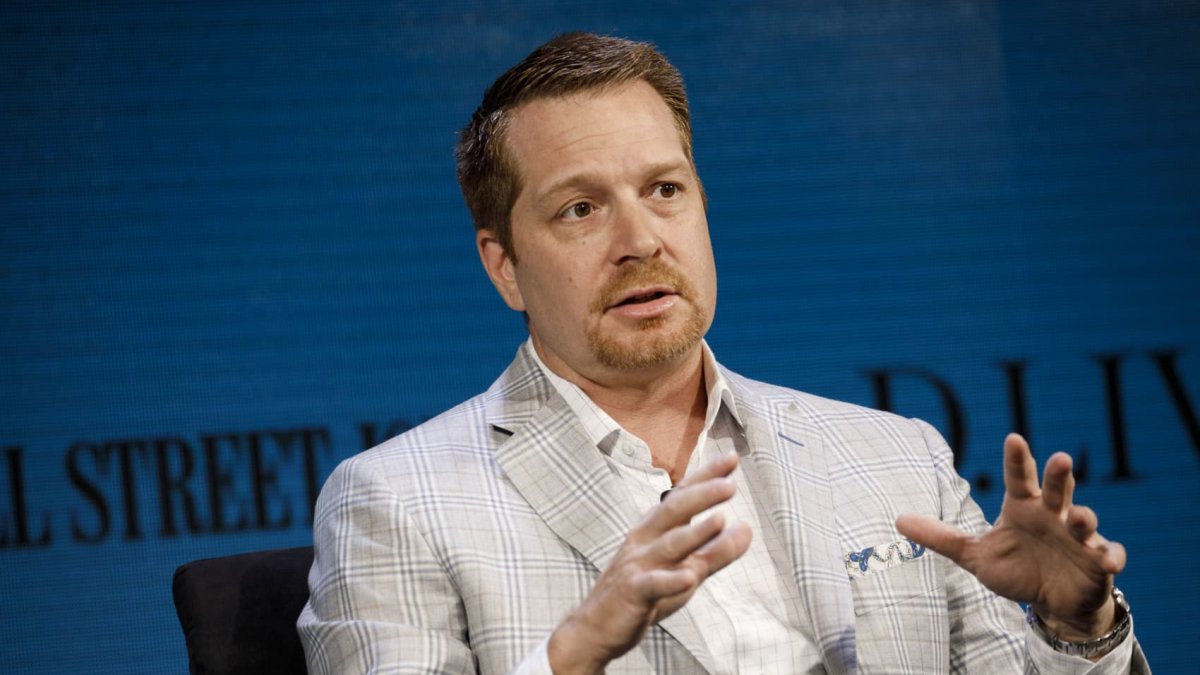 CrowdStrike CEO talks Microsoft's security breach and explains why Russian hackers are hard to beat - Vimarsana News