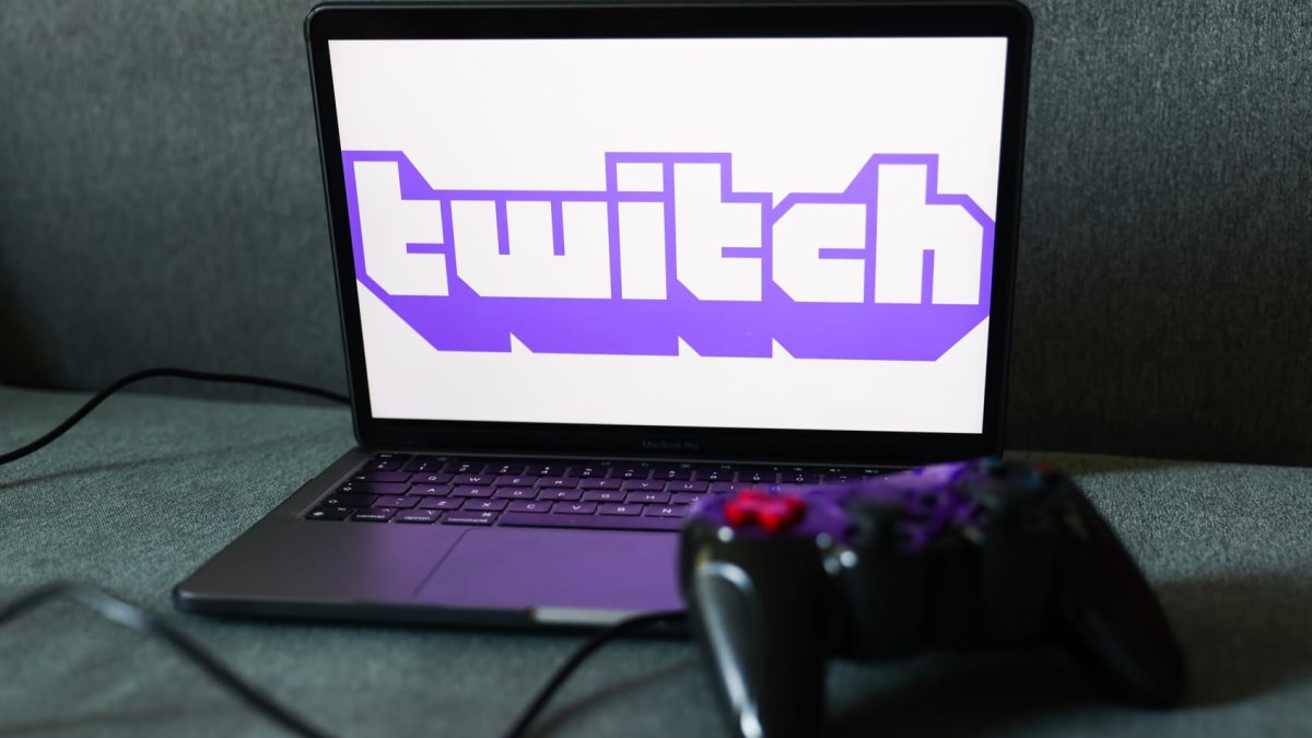 Amazon lays off more than 500 employees in its Twitch unit - Vimarsana News