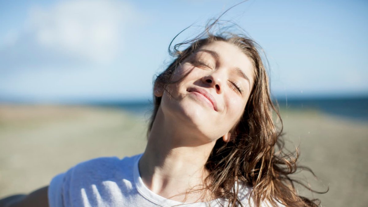 Want to be happy? Ditch your 10-year plan and do this instead, bestselling author says - Vimarsana News