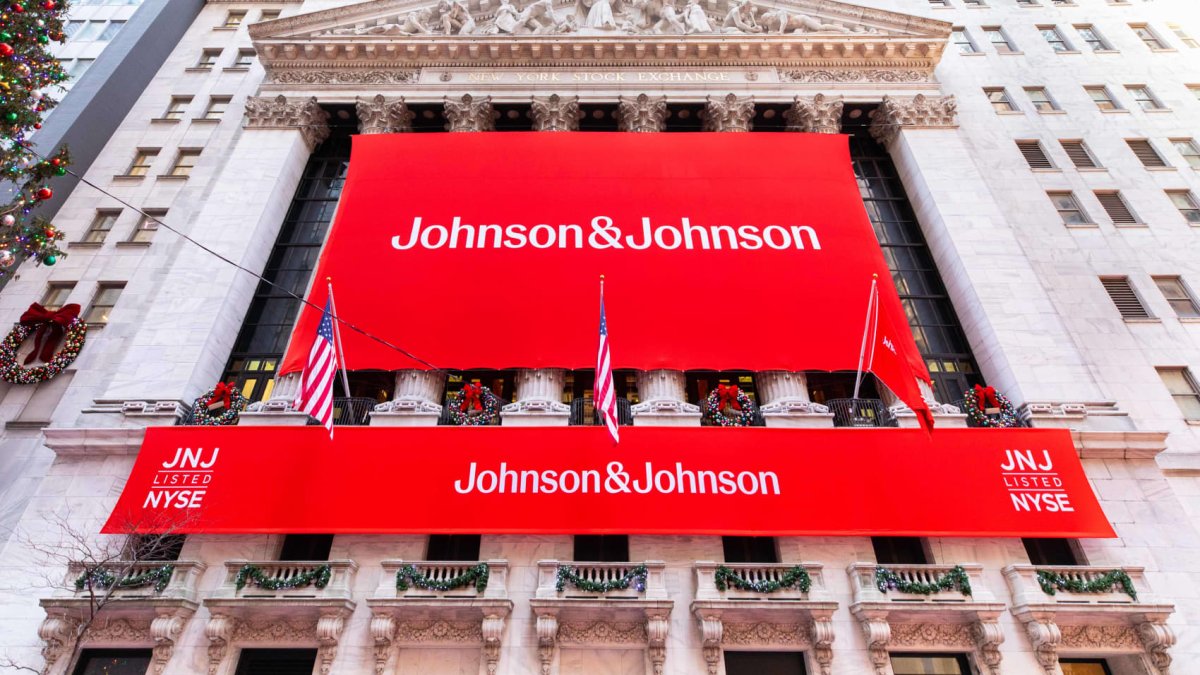 Big pharma is at a crossroads, as J&J, Merck and others prepare to lose heaps of revenue from blockbuster drugs - Vimarsana News