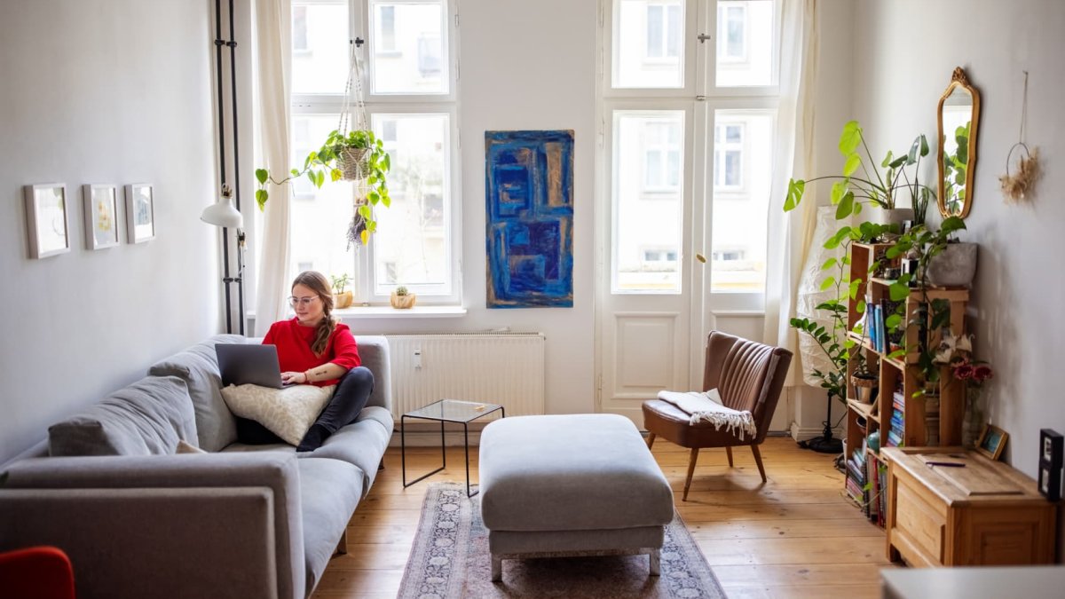 Paying rent usually won't boost your credit score. Here's what renters need to know to make it count - Vimarsana News