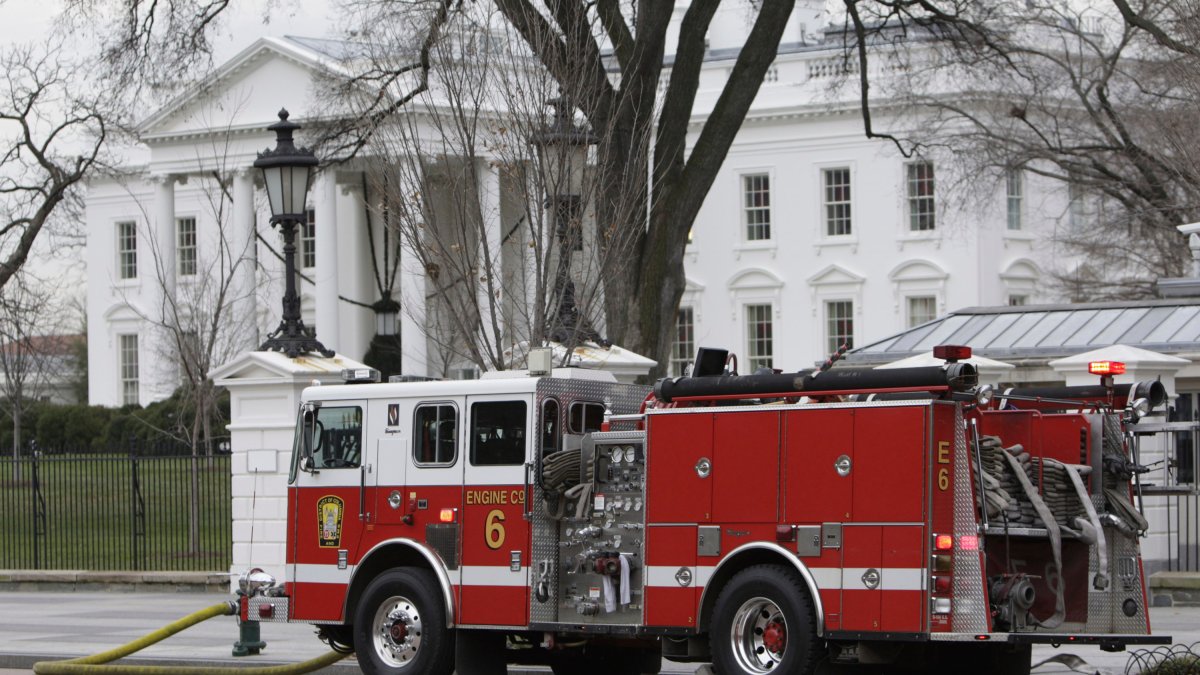 Fake 911 report of fire at the White House triggers emergency response – NBC Connecticut - Vimarsana News