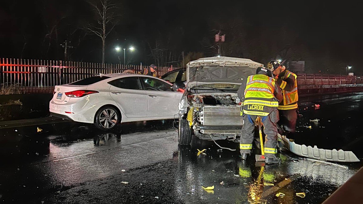 Good Samaritan who stopped to help at crash in Fairfield struck by ...