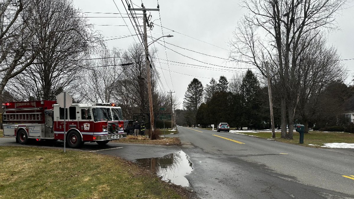 Greenfield, MA plane crash victims identified – NBC Connecticut - Vimarsana News