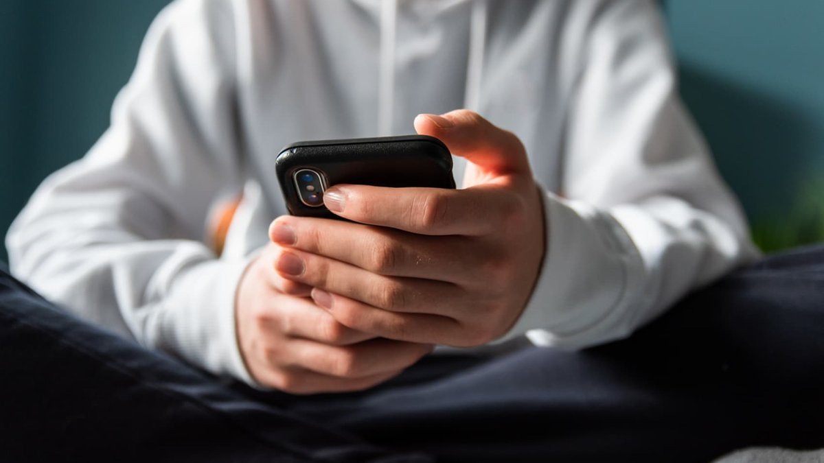 FBI: 'Financial sextortion' of teens is a 'rapidly escalating threat.' How parents can protect their kids – NBC Connecticut - Vimarsana News