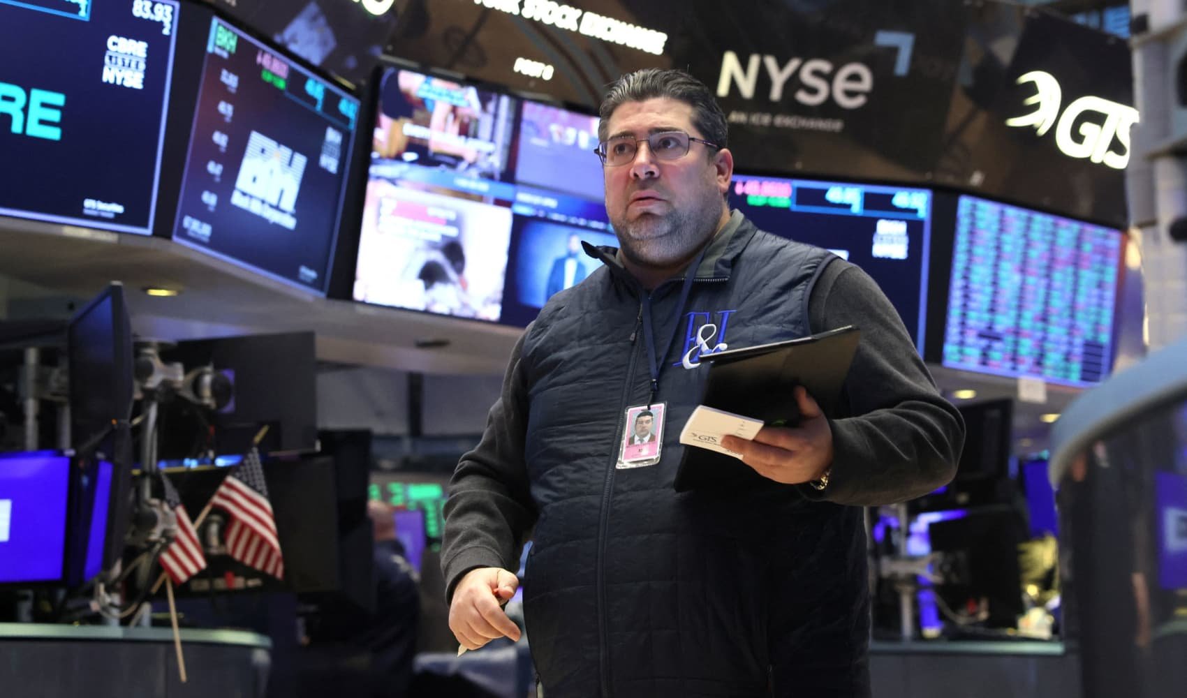 Stock futures tick lower on Sunday night after a record week for the S&P 500: Live updates - Vimarsana News