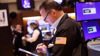 U.S. Treasury yields fall as investors look to key economic data