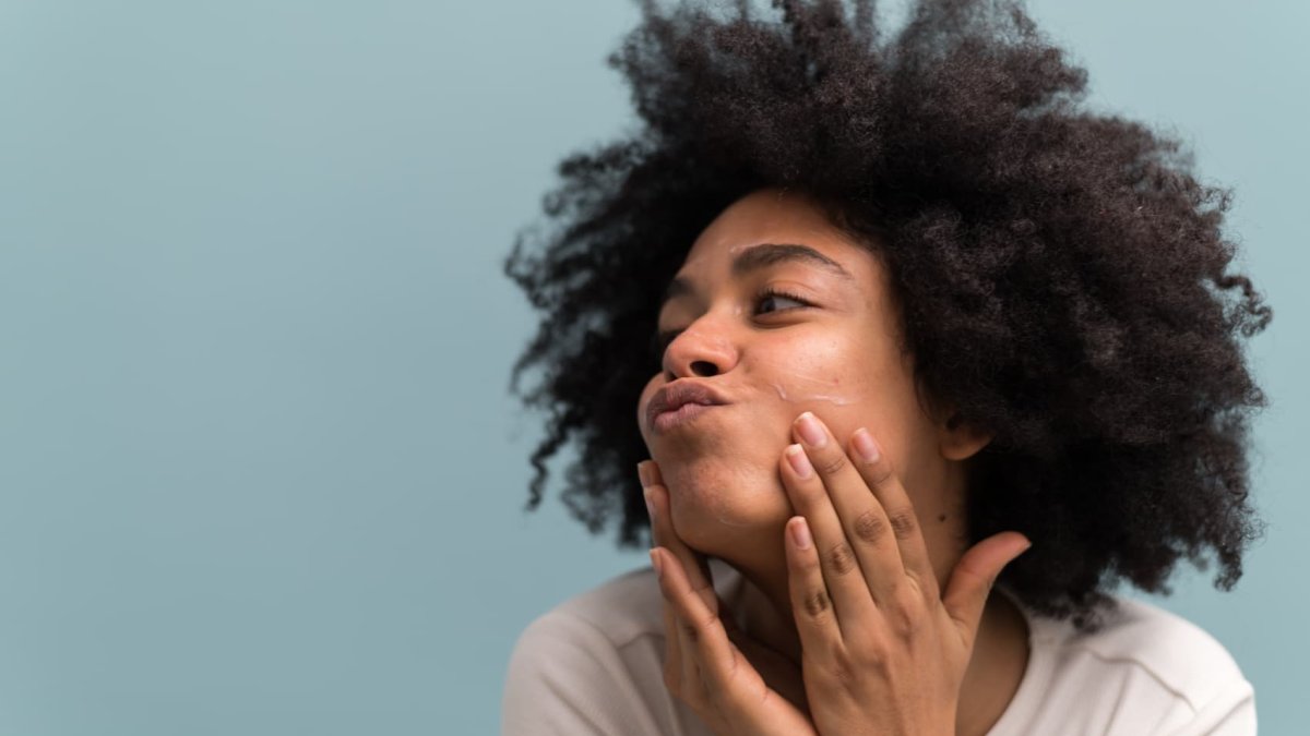 Dermatologist: This the No. 1 skincare product you should be using every single day for optimal skin health - Vimarsana News