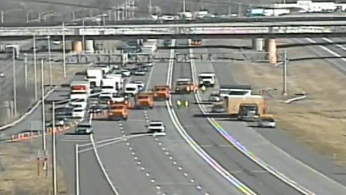 I-84 West in Manchester remains closed hours after crash – NBC Connecticut