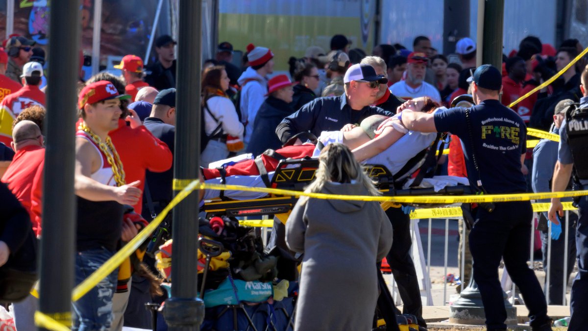 2 juveniles charged in Kansas City Chiefs Super Bowl parade shooting – NBC Connecticut - Vimarsana News