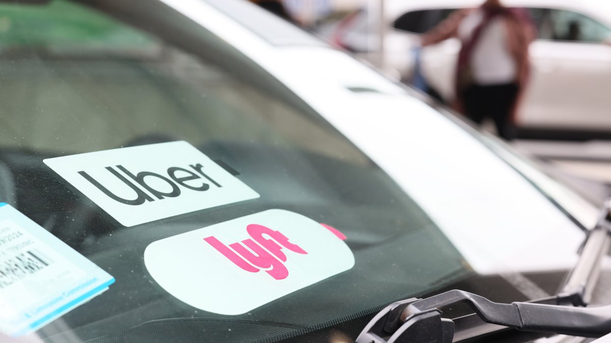 Rideshare, app-based delivery drivers to strike Wednesday, what it means – NBC Connecticut - Vimarsana News