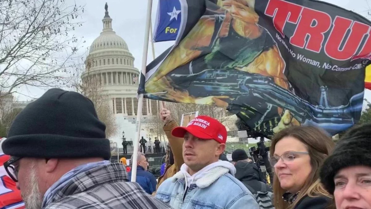 Jan. 6 rioter who carried Trump 'Rambo' flag convicted of assaulting Capitol Police officer – NBC Connecticut - Vimarsana News