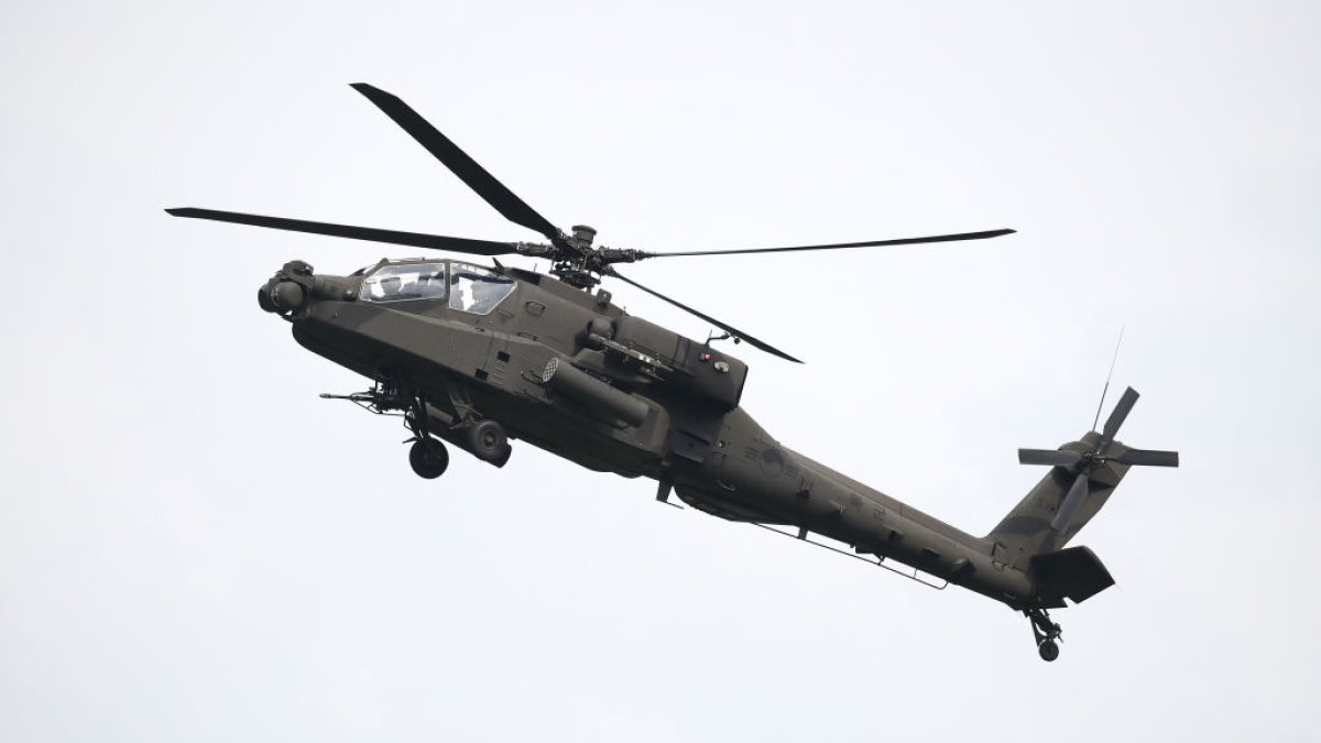 Apache helicopter crash sends 2 pilots to hospital in Washington State – NBC Connecticut - Vimarsana News