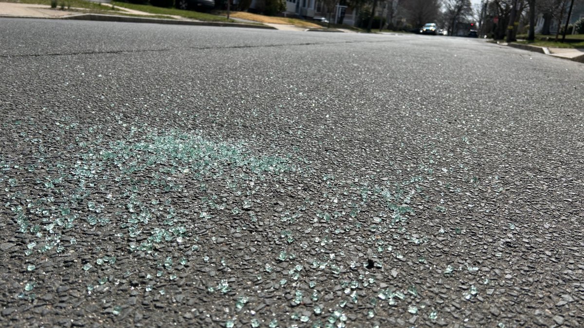 Middletown wrestles with almost two dozen car break-ins - Vimarsana News