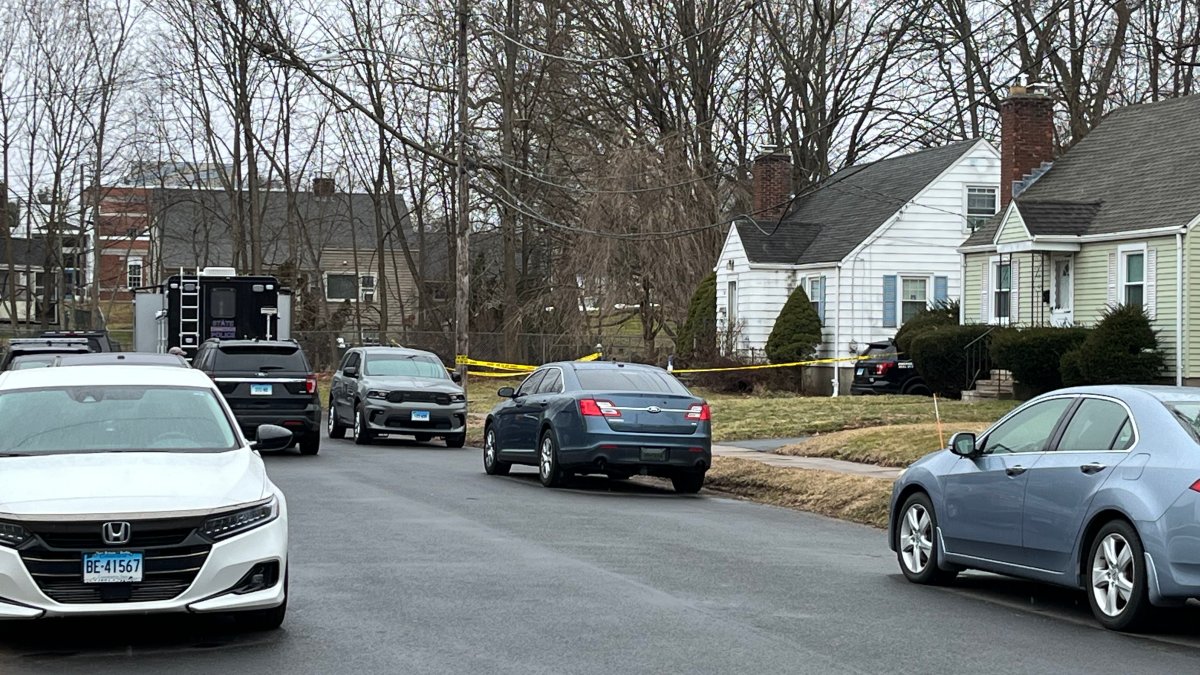 Man arrested for allegedly killing woman in New Britain, warrant says ...