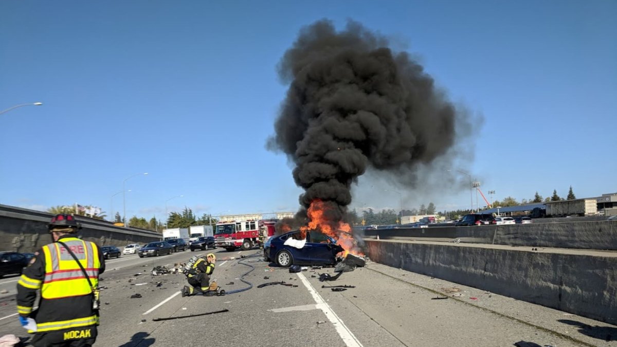 Federal regulator finds Tesla Autopilot has 'critical safety gap' linked to hundreds of collisions – NBC Connecticut - Vimarsana News