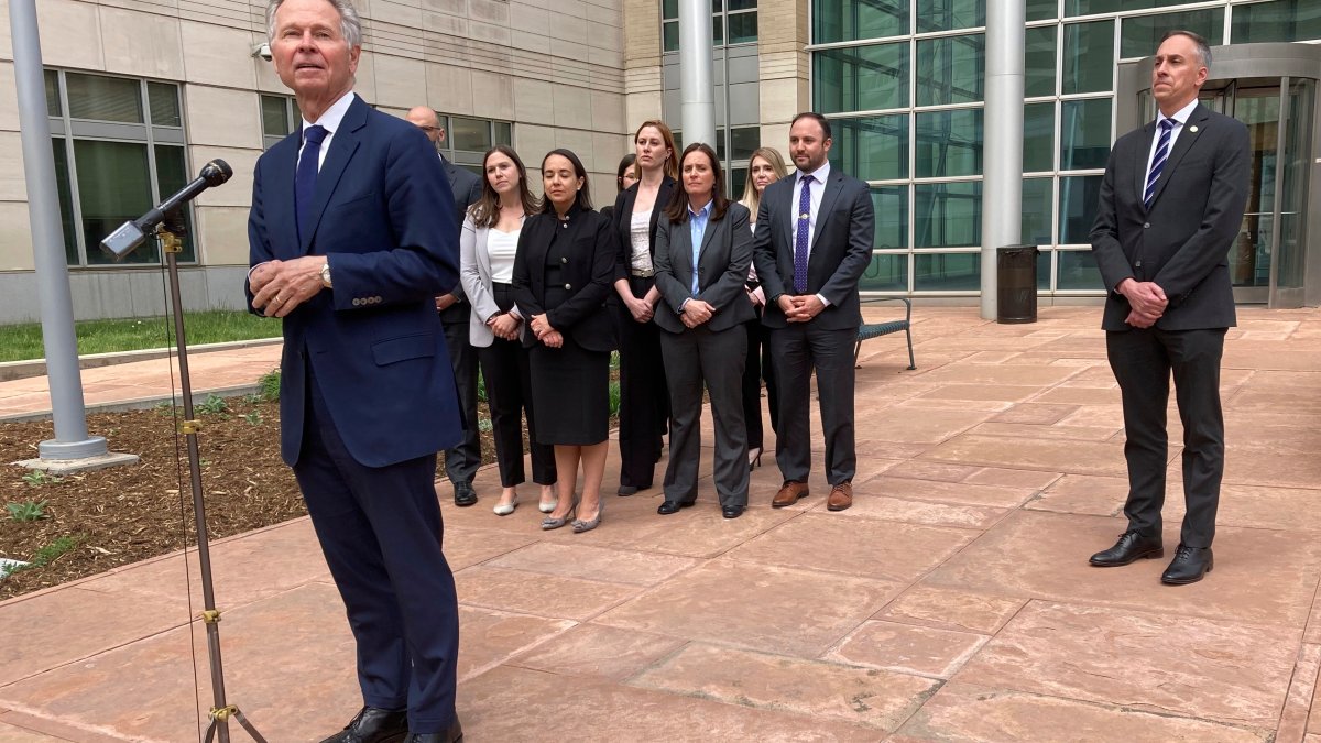 Former NSA worker gets prison time for selling secrets to undercover FBI agent – NBC Connecticut - Vimarsana News