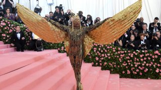 NEW YORK, NEW YORK – MAY 06: Billy Porter arrives for the 2019 Met Gala celebrating Camp: Notes on Fashion at The Metropolitan Museum of Art on May 06, 2019 in New York City. (Photo by Karwai Tang/Getty Images)