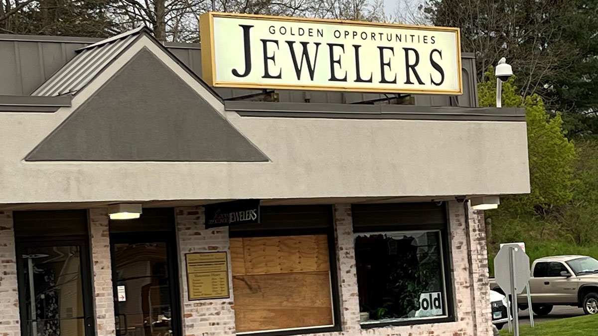 Police investigating second burglary at jewelry store in Rocky Hill ...