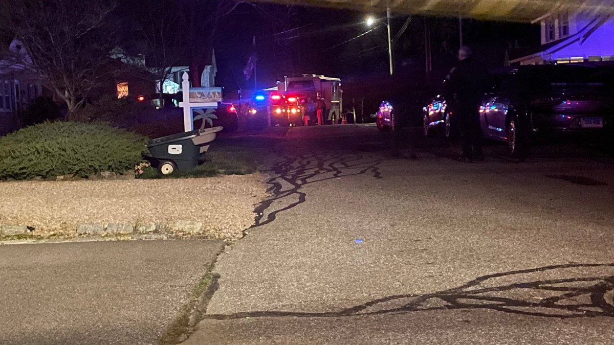 Two people found dead inside home in Niantic – NBC Connecticut