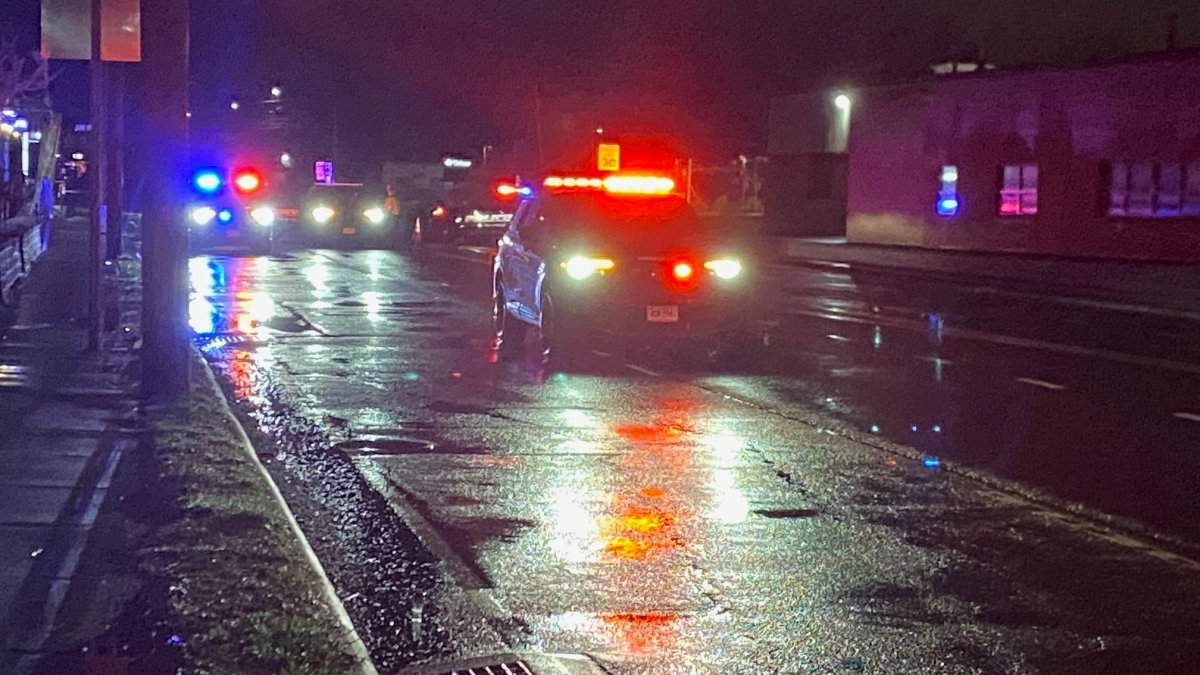 Pedestrian hit by car on Route 72 in Bristol - Vimarsana News