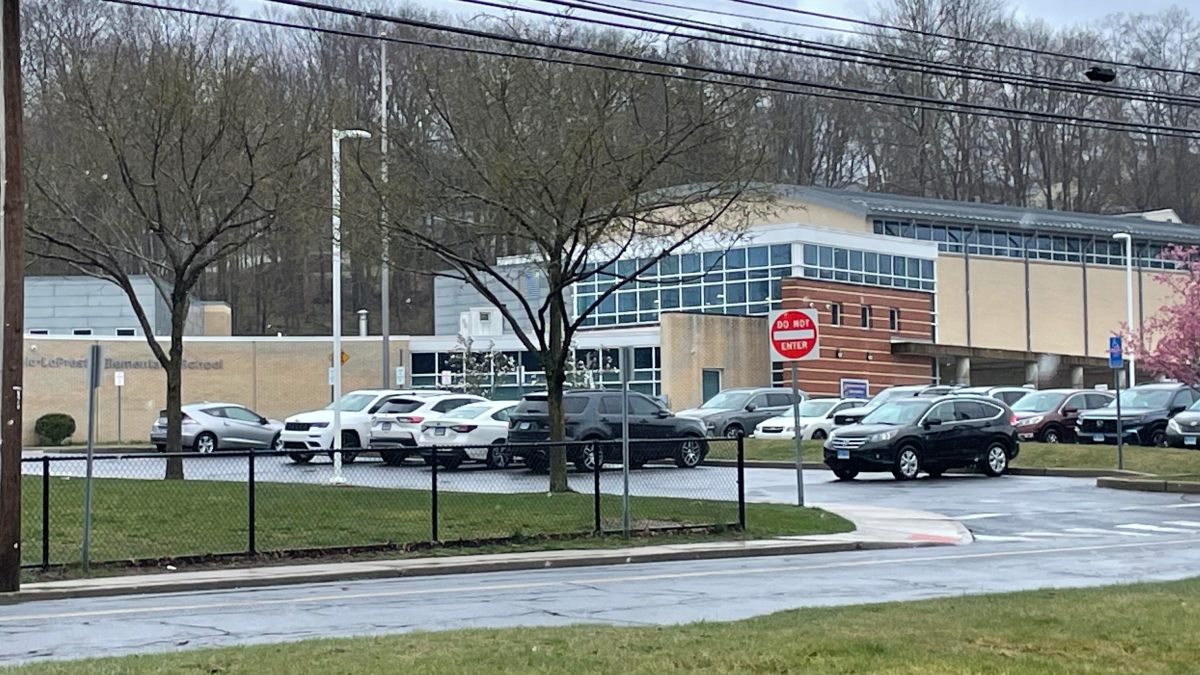 Seymour and Oxford schools to dismiss early on Monday because of solar eclipse NBC Connecticut